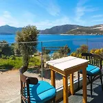 Ξενοδοχείο Cherry Suites *