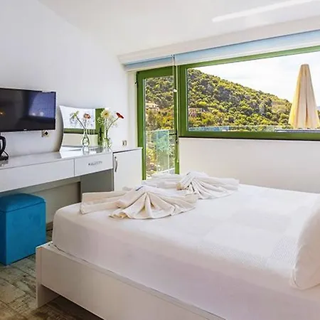 Cherry Suites *